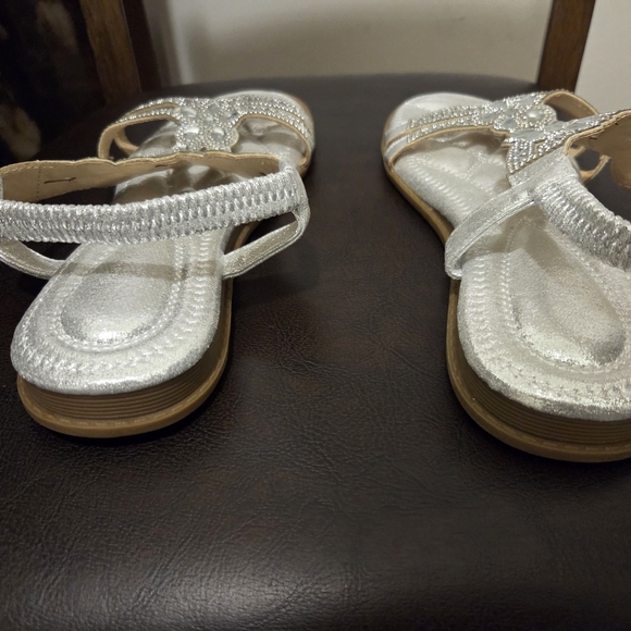 Silver Sandals with Intricate Design - Picture 14 of 16